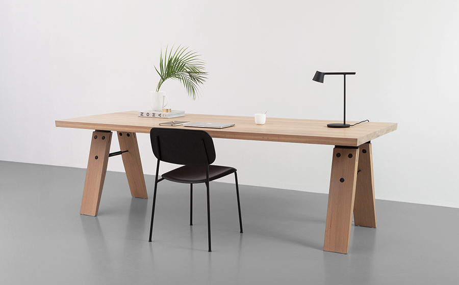Design tafel Branch l Th. van der Voorn l Odesi. Your Dutch Design.